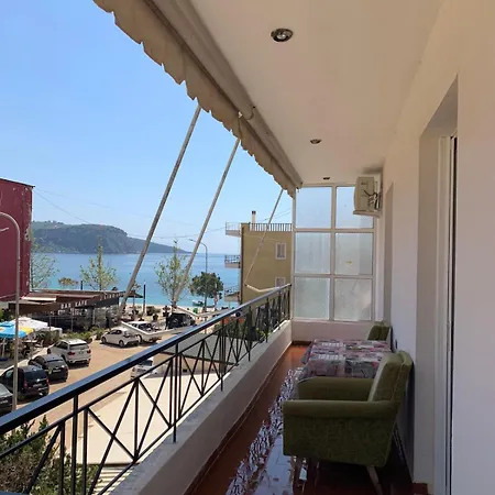 Viron Apartament Apartment Himare