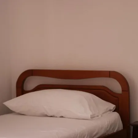 Viron Apartament Apartment *