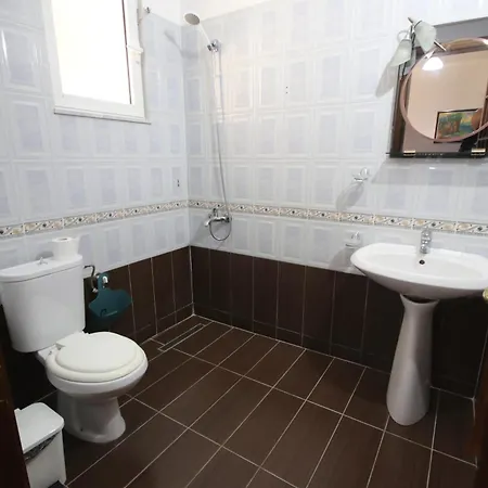 Viron Apartament Apartment Himare