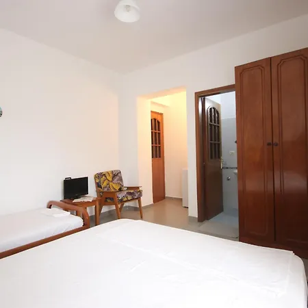 Viron Apartament